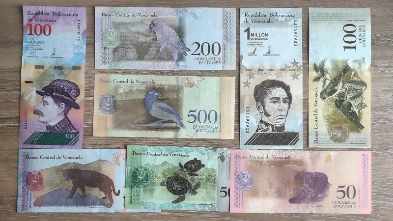 Венесуэла Деньги