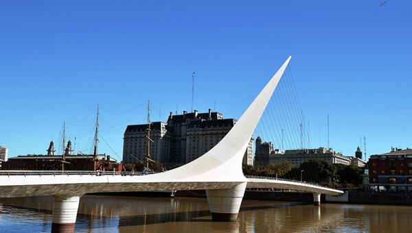 Puente de la Mujer en Buenos Aires, Argentina (1998-2001)