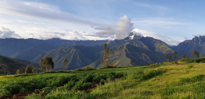 По дороге из Куско в Ойянтайтамбо: горные пейзажи